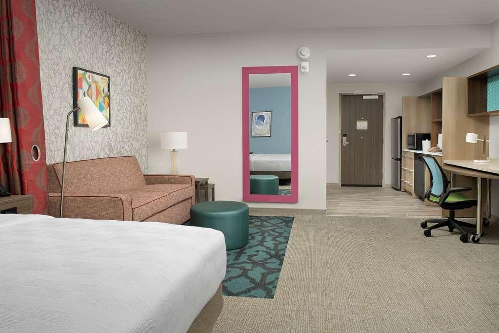 Home2 Suites By Hilton Tampa Westshore Airport Rum bild