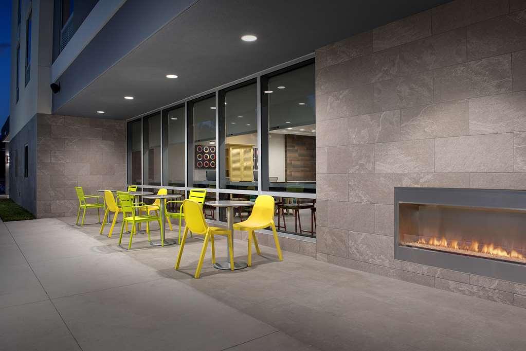 Home2 Suites By Hilton Tampa Westshore Airport Exteriör bild